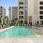 1Br Summer 4 Direct Beach Access