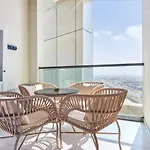 Skyline 2Br Apartment In The Heart Of Business Bay