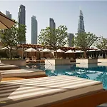 Modern 1Br Emaar Residence Downtown Dubai Mall