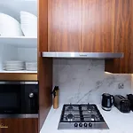 Luxury 1-Bedroom In Downtown\'S Iconic Core