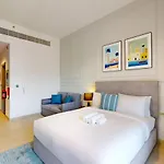 Mag 980 - Cosy Studio With City Views In Meydan