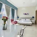 Bespoke Holiday Homes - Bay Square