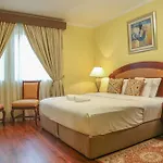 Al Muraqabat Plaza Hotel Apartments
