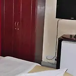 Golden Star Hotel