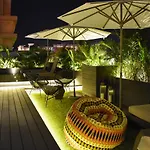 Higuests Vacation Homes - Marina Arcade