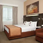 Holiday Inn Express Dubai Jumeirah, An Ihg Hotel