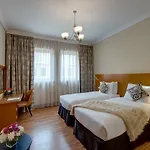 J5 Villas Holiday Homes Barsha Gardens