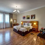 J5 Villas Holiday Homes Barsha Gardens