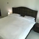 Espace Holiday Homes - Royal Oceanic
