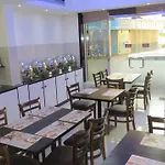 Al Jawhara Metro Hotel