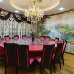 Kings Square Hotel