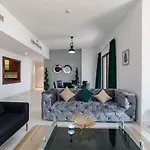 Icon Casa Living - Rimal 6-Jbr Marina View