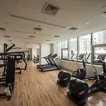 Fantastay Sparkle Tower Luxury 1 Br