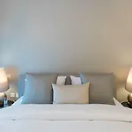 Boutique Living - Dubai Marina Wharf 2