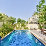 Medlock Villas