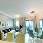 HotelApart Dubai Mall st with Full Burj Khalifa View