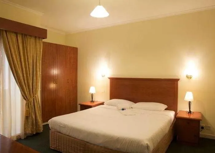 Almas Hotel Apartment