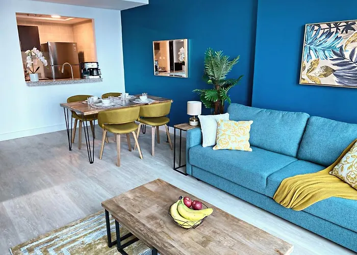 Beautiful Close To Beach Dubai Marina Apartment