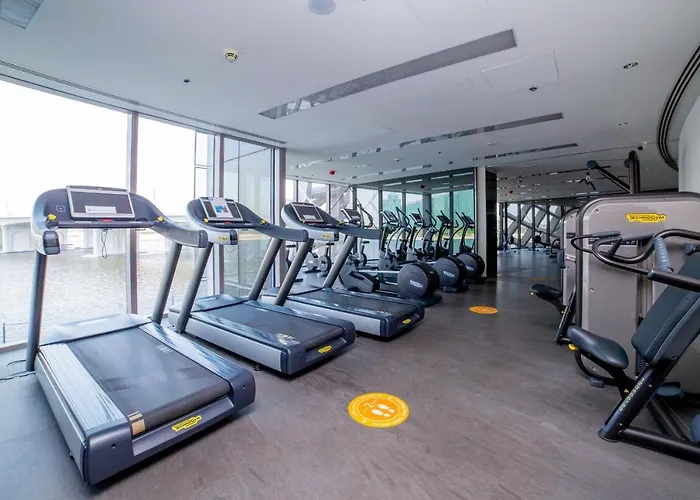 D1 Tower - 2Br Apartment - Allsopp&Allsopp