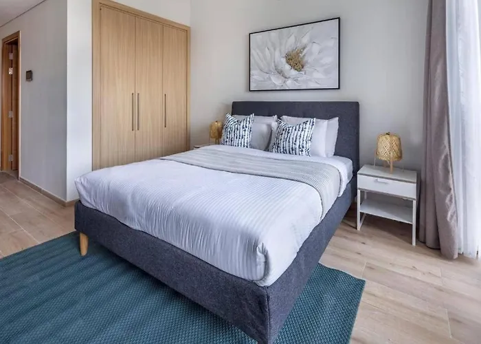 Hotel Apartment, Studio, Free Swimming Pool, Gym, Kitchen