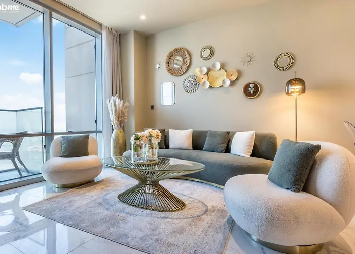 Bnbmehomes - Luxury 2B Apt - Al Habtoor - Amna Tower - 5044