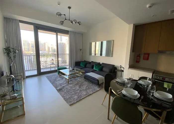 52 Luxury 1-Br With Breath Taking Views And Amenities