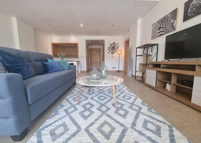 Bright Cosy One Bed - Palm Jumeirah Shoreline