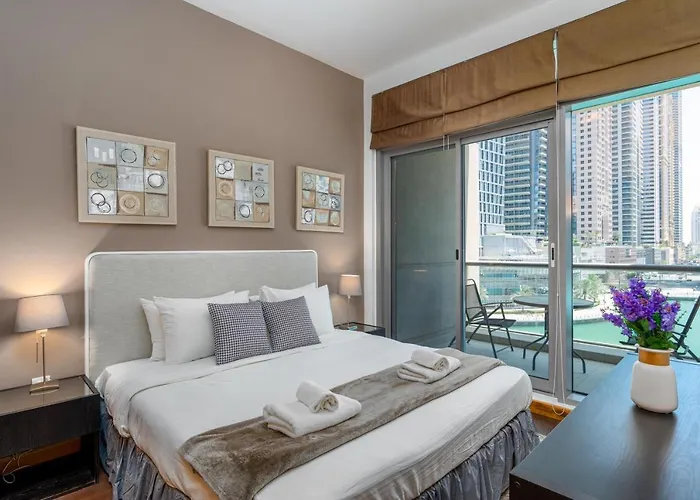 Vacay Lettings 1 Bedroom - Iris Blue Tower Marina View