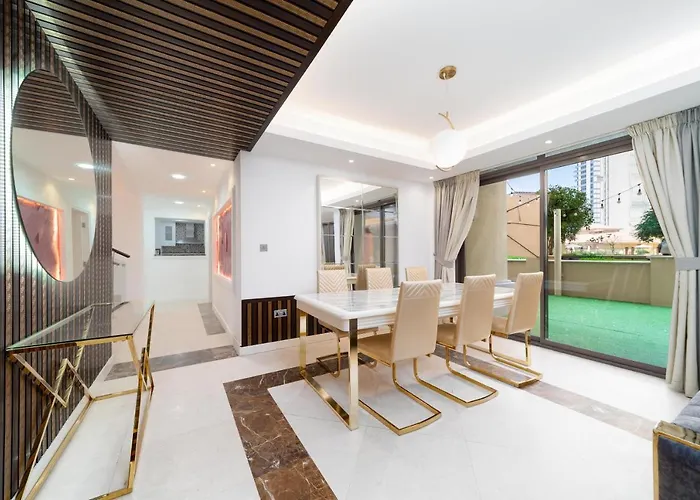 Elan Suites 5-Bedroom Beach Villa