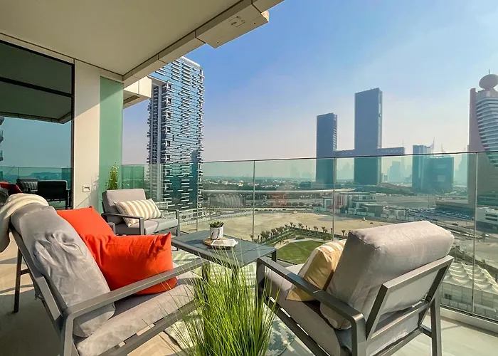 Higuests - Spacious Apt Near Zabeel Park With Panoramic Views