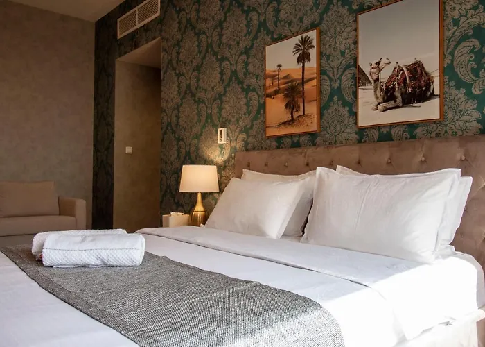 La Buena Vida Holiday Homes - Beach Front Very Spacious, Luxe And Modern 3 Bedroom With Full Kitchen In Jbr , 3 Min To The Jbr Beach Dubai Marina And Tram Station