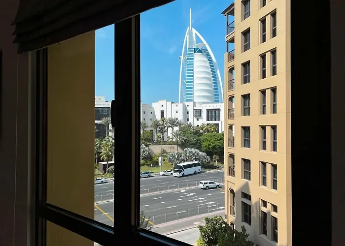 Mira Holiday Homes - Luxury 2 Bedroom With Burj Al Arab View In Mjl