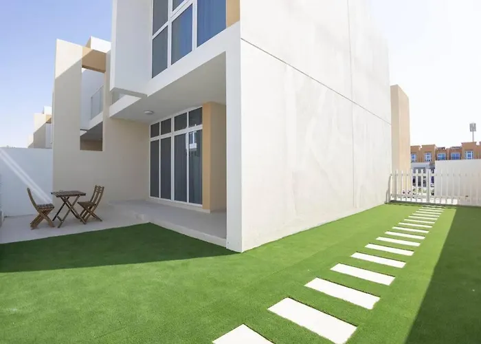 Corner 3Bedroom Townhouse In Avencia Cluster Dh2