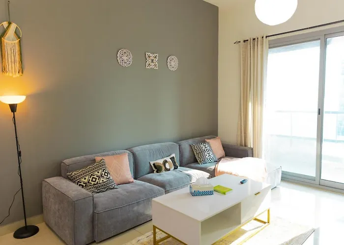 Himalaya Homes Lovely 1 Bedroom Apartment
