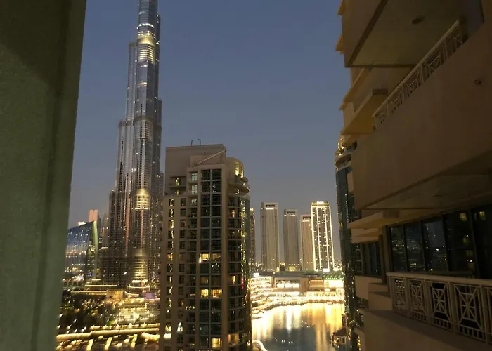 Downtown Boulevard One Bedroom Apt In 29 Blvd غرفة وصالة Burj & Fountain View Master Bedroom Plus 2 Single Beds In Living Room