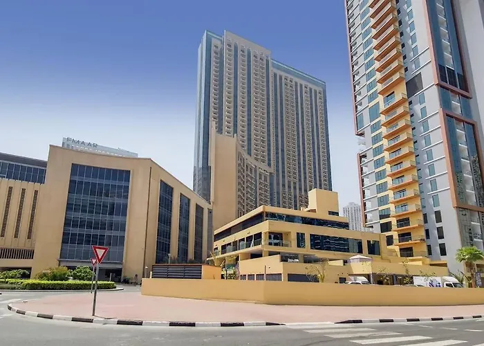5-Star Address Dubai Marina Mall Stunning Marina Views 3-Bedroom