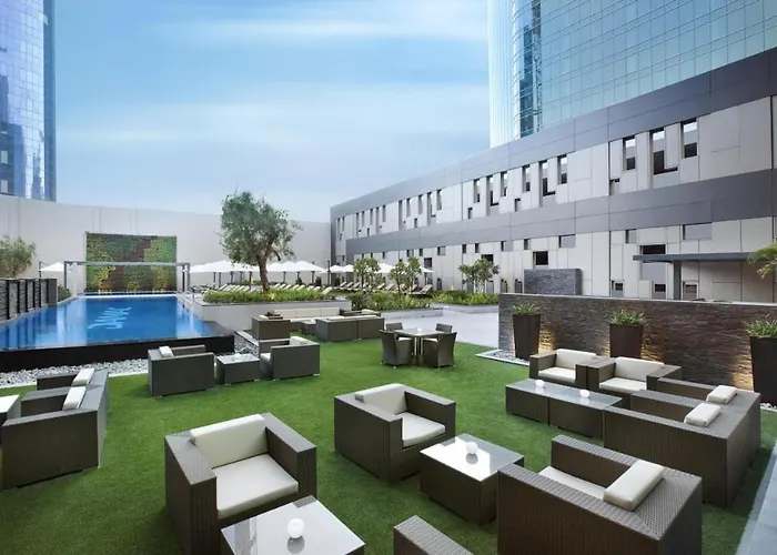 Homey 2Br Damac Maison Cour Jardin, Business Bay