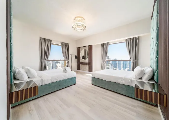 Spacious 7-Bedroom Serviced Apartment On Jbr Beach Walk