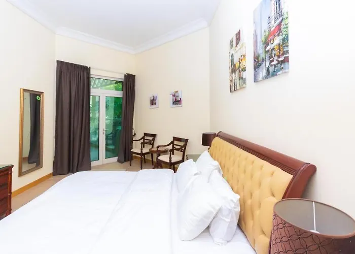 Spacious 3 Bed Room Apartment - Palm Jumeirah Dubai