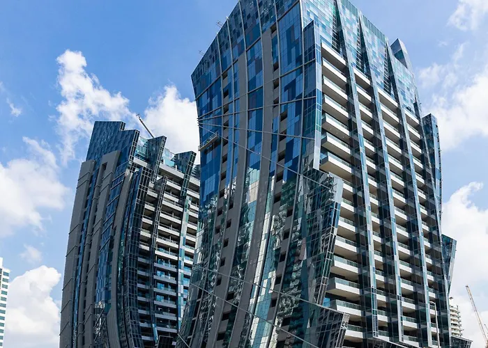 Simply Comfort In J One Tower