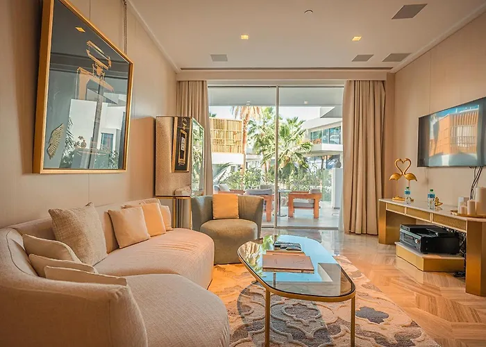 Luxury 2 Bedroom Apartment In The World Famous Resort