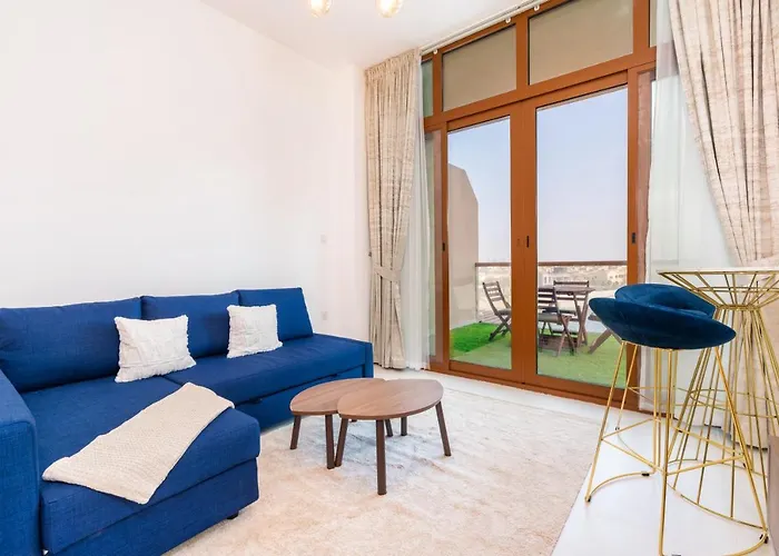 Gorgeous Studio With Breath-Taking Palm Views