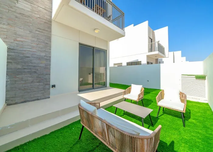 Alh Vacay - Damac Hills 2 Primrose Villa