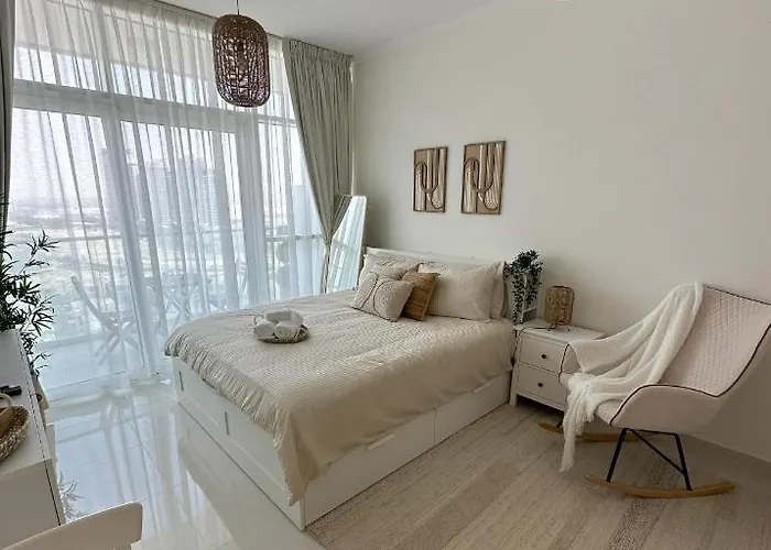 Tranquil Studio In Damac Hills