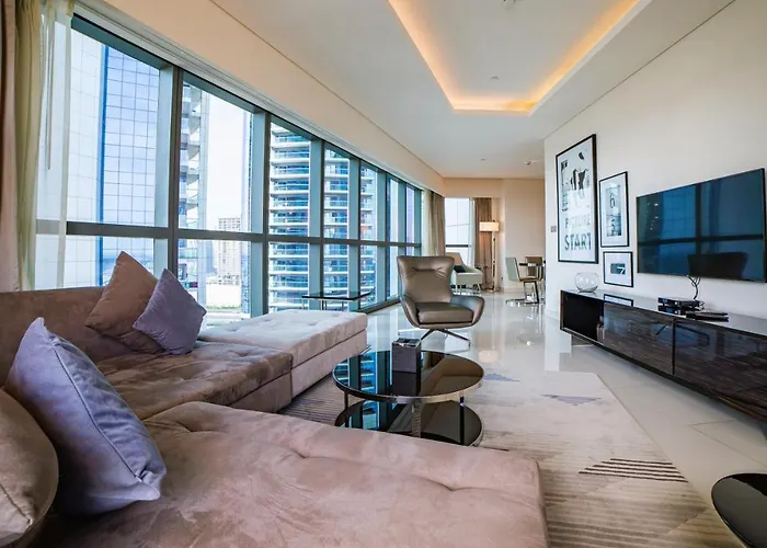 Luxury 2Br Apartment In Paramount Towers Business Bay