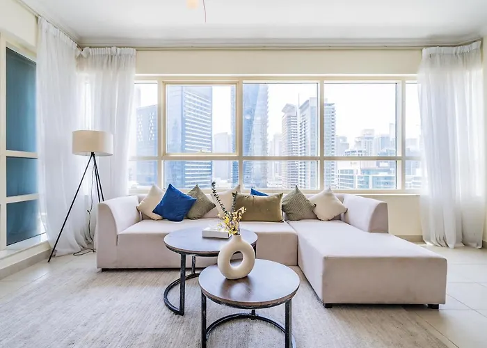 Magnificent 2 Bedroom With Balcony - Dubai Marina