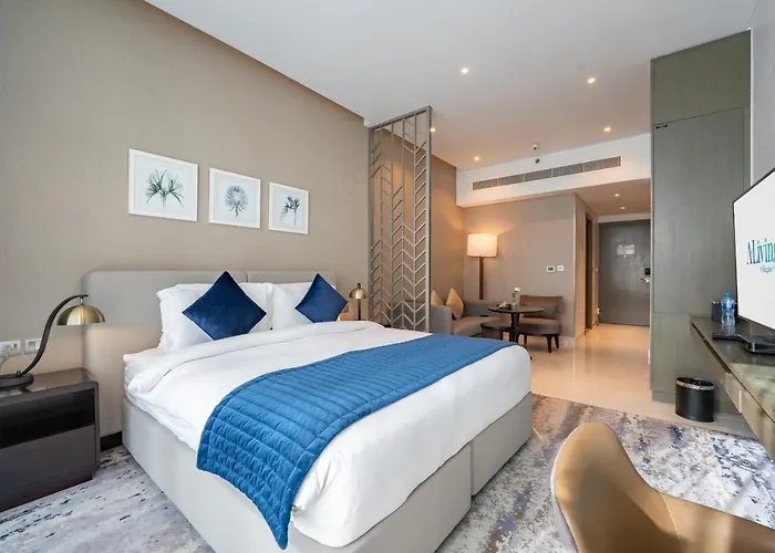 Aliving Stylish Studio With Partial Burj & Canal Views- Prive , Business Bay 713