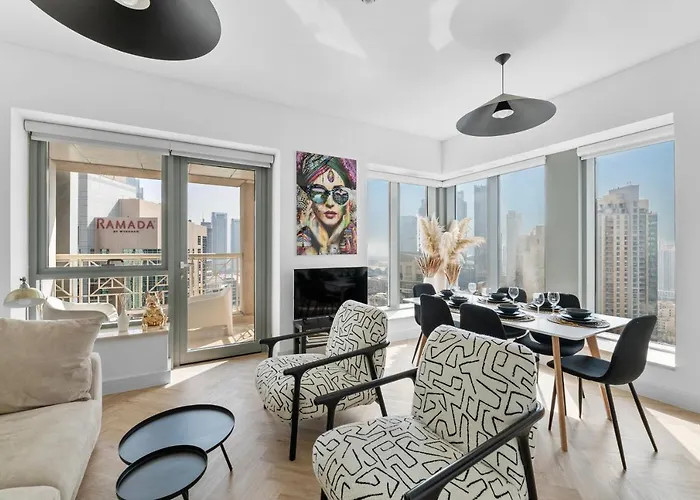 Sophisticated 1Bd W Incredible Burj Khalifa Views