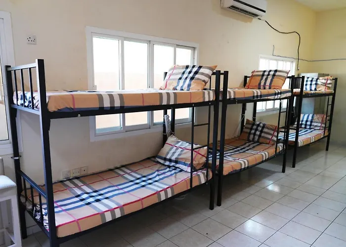 Topstay Boys Hostel & Furnished Holiday Home