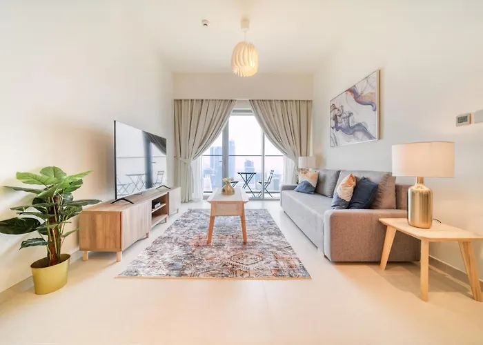 Burj Royale, Downtown Dubai - Mint Stay